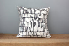 Load image into Gallery viewer, Thatch Organic Cotton Pillow 18x18
