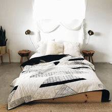 Load image into Gallery viewer, Little Korboose Quilt Black and white throw
